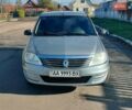 Серый Рено Логан, объемом двигателя 1.4 л и пробегом 195 тыс. км за 3950 $, фото 4 на Automoto.ua