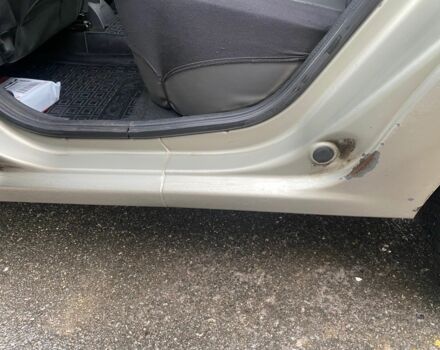 Серый Рено Логан, объемом двигателя 1.5 л и пробегом 330 тыс. км за 4600 $, фото 6 на Automoto.ua