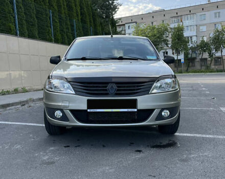 Серый Рено Логан, объемом двигателя 1.6 л и пробегом 181 тыс. км за 5750 $, фото 3 на Automoto.ua
