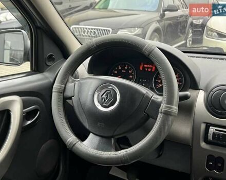 Серый Рено Логан, объемом двигателя 1.39 л и пробегом 196 тыс. км за 4500 $, фото 16 на Automoto.ua