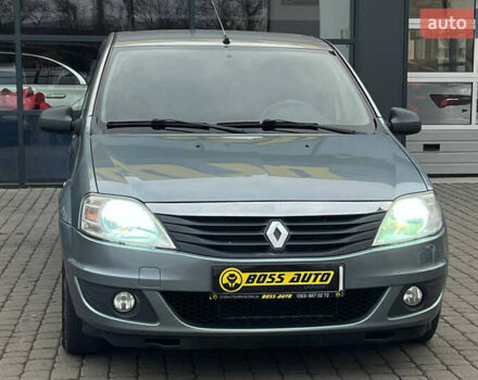 Серый Рено Логан, объемом двигателя 1.39 л и пробегом 196 тыс. км за 4500 $, фото 1 на Automoto.ua