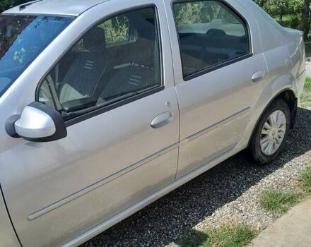 Рено Логан 2011 в Ивано-Франковске на Automoto.ua Серый Рено Логан, объемом двигателя 1.6 л и пробегом 113 тыс. км за 4500 $, фото 3 на Automoto.ua