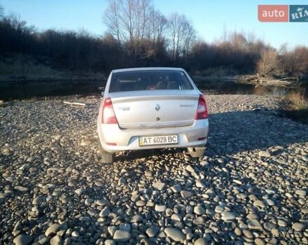 Рено Логан 2011 в Ивано-Франковске на Automoto.ua Серый Рено Логан, объемом двигателя 1.6 л и пробегом 113 тыс. км за 4500 $, фото 11 на Automoto.ua