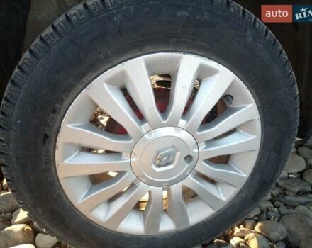 Рено Логан 2011 в Ивано-Франковске на Automoto.ua Серый Рено Логан, объемом двигателя 1.6 л и пробегом 113 тыс. км за 4500 $, фото 8 на Automoto.ua