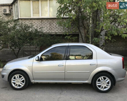 Сірий Рено Логан, об'ємом двигуна 1.6 л та пробігом 123 тис. км за 5500 $, фото 12 на Automoto.ua