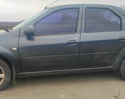 Серый Рено Логан, объемом двигателя 1.39 л и пробегом 250 тыс. км за 3200 $, фото 4 на Automoto.ua