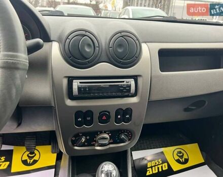 Серый Рено Логан, объемом двигателя 1.39 л и пробегом 196 тыс. км за 4500 $, фото 10 на Automoto.ua