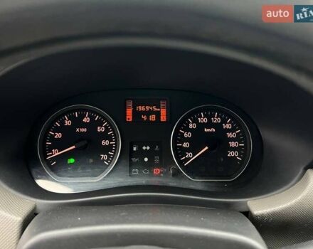 Серый Рено Логан, объемом двигателя 1.39 л и пробегом 196 тыс. км за 4500 $, фото 9 на Automoto.ua