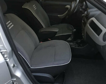 Сірий Рено Логан, об'ємом двигуна 1.6 л та пробігом 123 тис. км за 5500 $, фото 8 на Automoto.ua