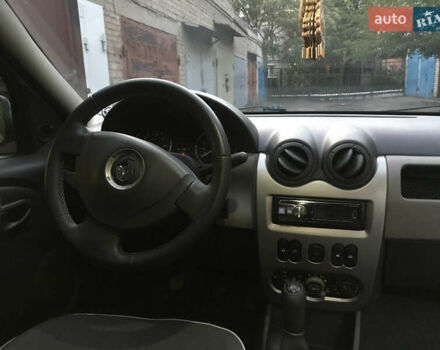 Сірий Рено Логан, об'ємом двигуна 1.6 л та пробігом 123 тис. км за 5500 $, фото 6 на Automoto.ua