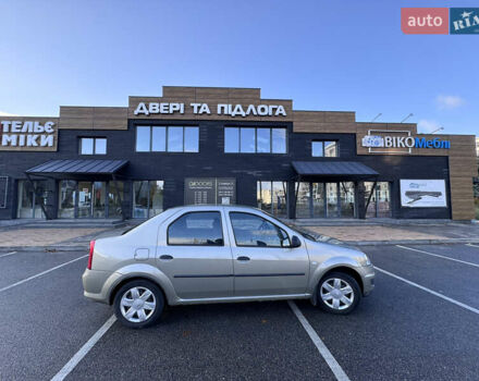 Рено Логан 2011 в Черкассах на Automoto.ua Серый Рено Логан, объемом двигателя 1.39 л и пробегом 97 тыс. км за 5800 $, фото 9 на Automoto.ua