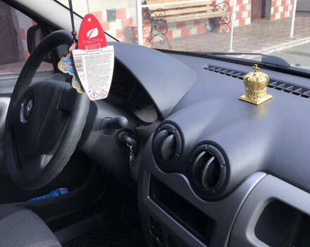 Серый Рено Логан, объемом двигателя 1.6 л и пробегом 108 тыс. км за 6700 $, фото 18 на Automoto.ua