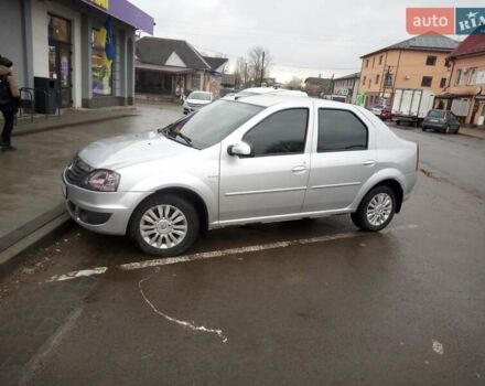 Рено Логан 2011 в Ивано-Франковске на Automoto.ua Серый Рено Логан, объемом двигателя 1.6 л и пробегом 113 тыс. км за 4500 $, фото 14 на Automoto.ua