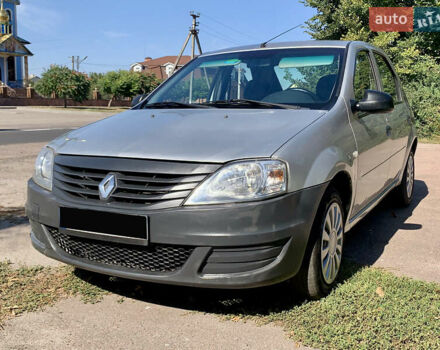 Серый Рено Логан, объемом двигателя 1.39 л и пробегом 331 тыс. км за 3800 $, фото 14 на Automoto.ua