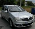 Серый Рено Логан, объемом двигателя 1.6 л и пробегом 368 тыс. км за 3400 $, фото 1 на Automoto.ua