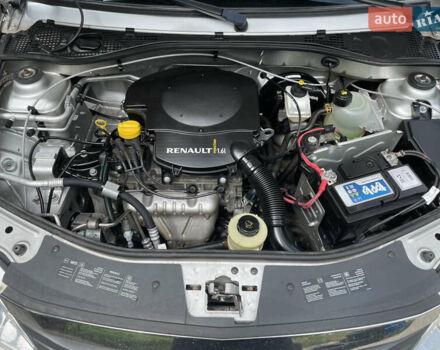 Сірий Рено Логан, об'ємом двигуна 1.6 л та пробігом 123 тис. км за 5500 $, фото 4 на Automoto.ua