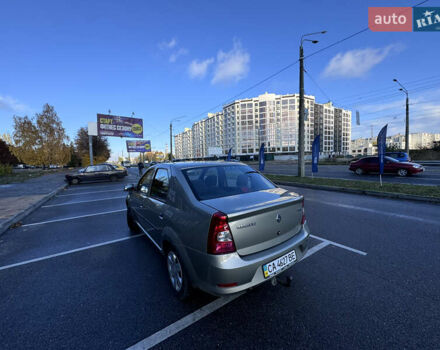 Рено Логан 2011 в Черкассах на Automoto.ua Серый Рено Логан, объемом двигателя 1.39 л и пробегом 97 тыс. км за 5800 $, фото 7 на Automoto.ua