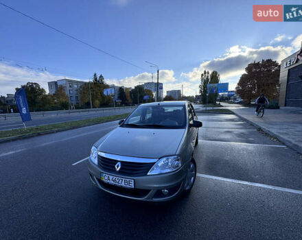Рено Логан 2011 в Черкассах на Automoto.ua Серый Рено Логан, объемом двигателя 1.39 л и пробегом 97 тыс. км за 5800 $, фото 2 на Automoto.ua