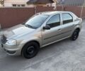 Сірий Рено Логан, об'ємом двигуна 1.4 л та пробігом 92 тис. км за 4200 $, фото 4 на Automoto.ua