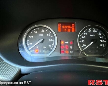 Рено Логан 2011 в Кривом Роге на Automoto.ua Серый Рено Логан, объемом двигателя 1.4 л и пробегом 193 тыс. км за 4200 $, фото 8 на Automoto.ua