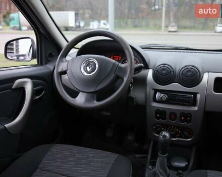 Сірий Рено Логан, об'ємом двигуна 1.39 л та пробігом 54 тис. км за 6400 $, фото 10 на Automoto.ua