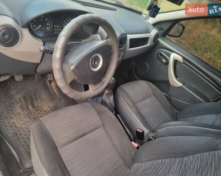 Серый Рено Логан, объемом двигателя 1.46 л и пробегом 300 тыс. км за 2900 $, фото 3 на Automoto.ua