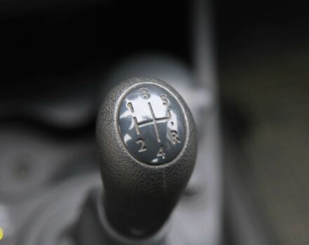 Сірий Рено Логан, об'ємом двигуна 1.4 л та пробігом 54 тис. км за 6400 $, фото 17 на Automoto.ua