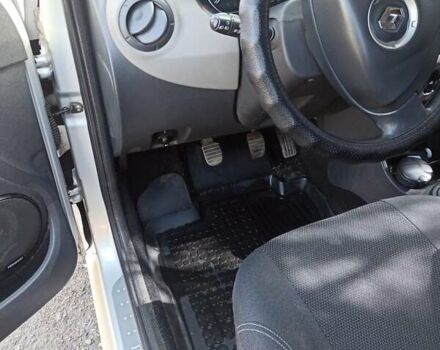 Рено Логан 2012 у Дніпро (Дніпропетровську) на Automoto.ua Сірий Рено Логан, об'ємом двигуна 1.6 л та пробігом 109 тис. км за 6500 $, фото 13 на Automoto.ua