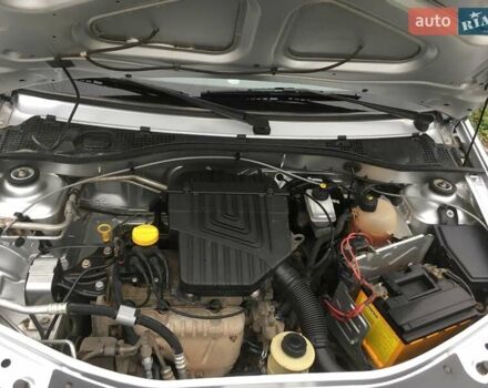 Серый Рено Логан, объемом двигателя 1.39 л и пробегом 302 тыс. км за 4500 $, фото 5 на Automoto.ua