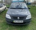Серый Рено Логан, объемом двигателя 1.4 л и пробегом 136 тыс. км за 5400 $, фото 1 на Automoto.ua