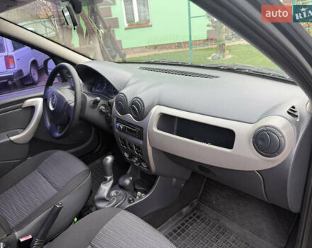 Серый Рено Логан, объемом двигателя 1.6 л и пробегом 115 тыс. км за 5950 $, фото 40 на Automoto.ua