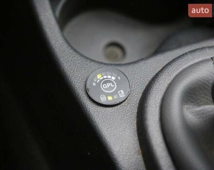 Сірий Рено Логан, об'ємом двигуна 1.39 л та пробігом 54 тис. км за 6400 $, фото 18 на Automoto.ua