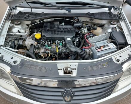 Серый Рено Логан, объемом двигателя 1.5 л и пробегом 148 тыс. км за 4950 $, фото 21 на Automoto.ua