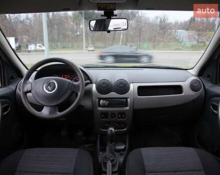 Сірий Рено Логан, об'ємом двигуна 1.39 л та пробігом 54 тис. км за 6400 $, фото 11 на Automoto.ua