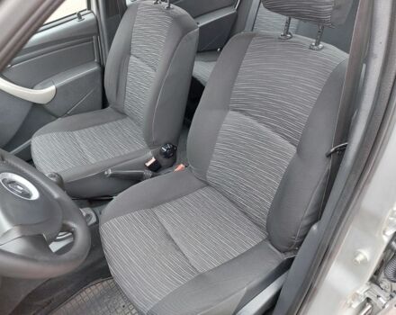 Серый Рено Логан, объемом двигателя 1.5 л и пробегом 148 тыс. км за 4950 $, фото 22 на Automoto.ua