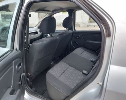 Серый Рено Логан, объемом двигателя 1.5 л и пробегом 148 тыс. км за 4950 $, фото 12 на Automoto.ua