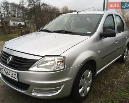 Серый Рено Логан, объемом двигателя 1.39 л и пробегом 302 тыс. км за 4500 $, фото 1 на Automoto.ua