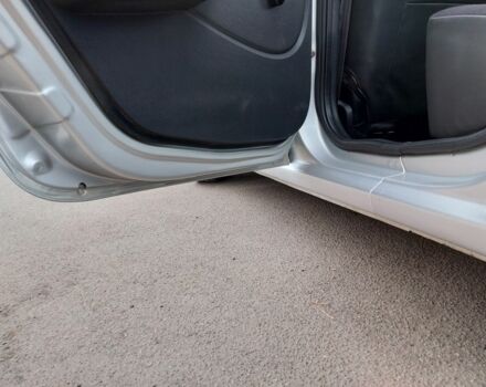 Серый Рено Логан, объемом двигателя 1.5 л и пробегом 148 тыс. км за 4950 $, фото 18 на Automoto.ua