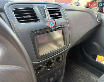 Серый Рено Логан, объемом двигателя 1.46 л и пробегом 148 тыс. км за 6999 $, фото 2 на Automoto.ua