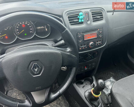 Сірий Рено Логан, об'ємом двигуна 1.5 л та пробігом 228 тис. км за 5800 $, фото 1 на Automoto.ua