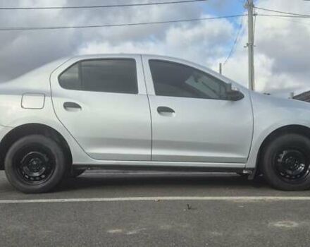 Рено Логан 2013 у Харкові на Automoto.ua Сірий Рено Логан, об'ємом двигуна 1.15 л та пробігом 265 тис. км за 4500 $, фото 4 на Automoto.ua