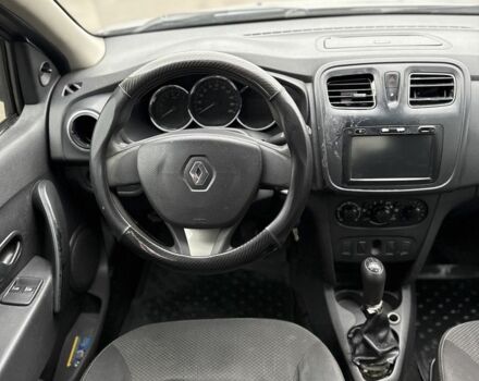 Серый Рено Логан, объемом двигателя 1.6 л и пробегом 300 тыс. км за 2950 $, фото 7 на Automoto.ua