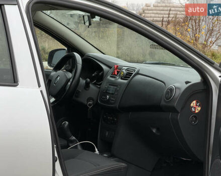 Серый Рено Логан, объемом двигателя 1.5 л и пробегом 267 тыс. км за 5700 $, фото 15 на Automoto.ua