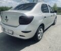 Сірий Рено Логан, об'ємом двигуна 1.1 л та пробігом 195 тис. км за 5500 $, фото 2 на Automoto.ua