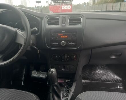 Серый Рено Логан, объемом двигателя 0 л и пробегом 216 тыс. км за 5300 $, фото 17 на Automoto.ua