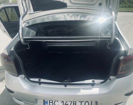 Серый Рено Логан, объемом двигателя 1.1 л и пробегом 198 тыс. км за 4200 $, фото 14 на Automoto.ua