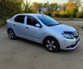 Серый Рено Логан, объемом двигателя 1.1 л и пробегом 150 тыс. км за 5750 $, фото 2 на Automoto.ua