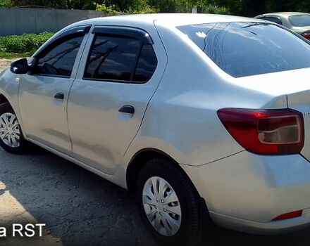 Серый Рено Логан, объемом двигателя 1.5 л и пробегом 290 тыс. км за 5500 $, фото 1 на Automoto.ua