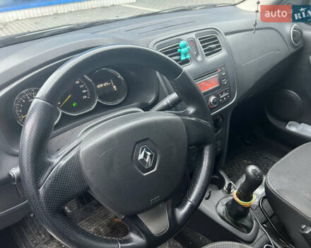 Сірий Рено Логан, об'ємом двигуна 1.5 л та пробігом 228 тис. км за 5800 $, фото 2 на Automoto.ua