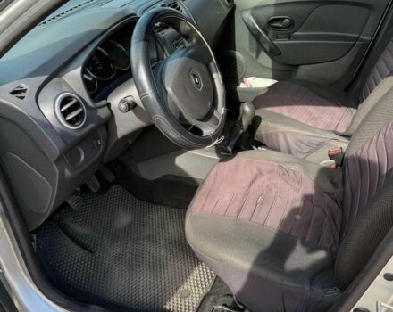 Серый Рено Логан, объемом двигателя 1.6 л и пробегом 298 тыс. км за 5800 $, фото 4 на Automoto.ua